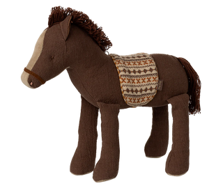 Pony, Medium