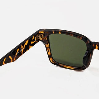 Metallic Accent Resin Frame Sunglasses