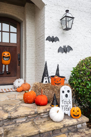 Halloween Tin Lanterns