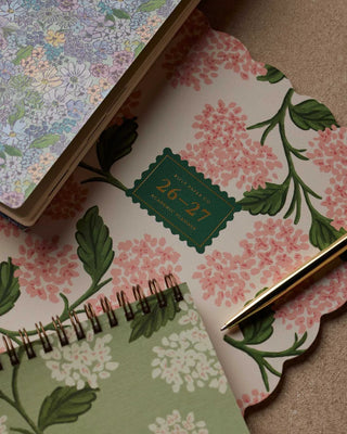 2027 Pink Hydrangea 12-Month Academic Appointment Notebook