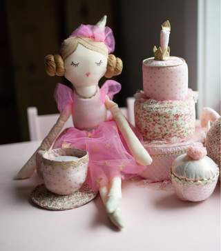 Marie Antoinette Cake Stacker