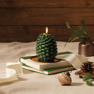 Frasier Fir Pinecone Candle